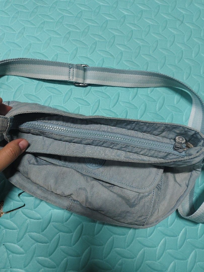 KIPLING CROSSBODY BAG (Category: Cross-body Bags) located in General Mariano Alvarez. Submitted by findsandmoreph (Listing ID 1468294064, Image 2). Description: FREE IF YOU BUY KIPLING CROSSBODY PURPLE WORTH 650.