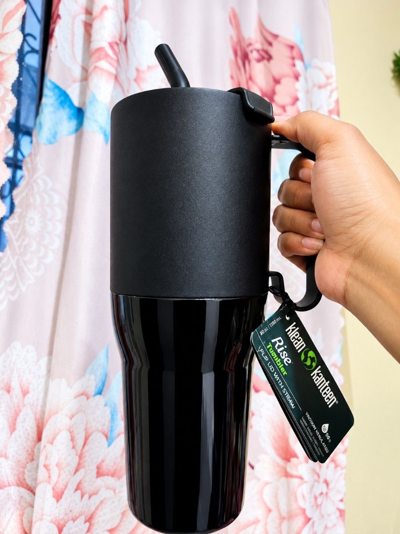 Klean kanteen Thumbler - (Category: Water Bottles & Tumblers) located in Mandaluyong City. Submitted by twovv (Listing ID 1468479169, Image 1). Description: Brand new Below Mall srp. Original money Back Guarantee Original price : ₱2995.76.