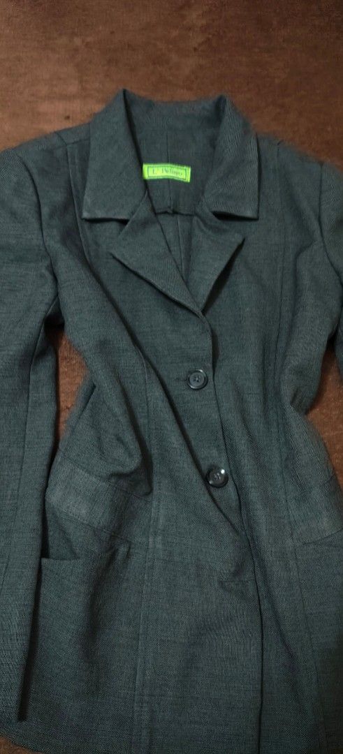 L' Pelayo grey blazer jacket size medium (Category: Coats, Jackets and Outerwear) located in Manila. Submitted by snz_shop (Listing ID 1468472587, Image 1). Description: - Brand: L' Pelayo - Color: Versatile grey (goes with everything) - Closure: Three-button front with classic lapel collar - Design: Structured shoulders and seam detailing across the body - Pockets: Two functional front pockets - Lining: Fully lined inside - Style: Ideal for offi