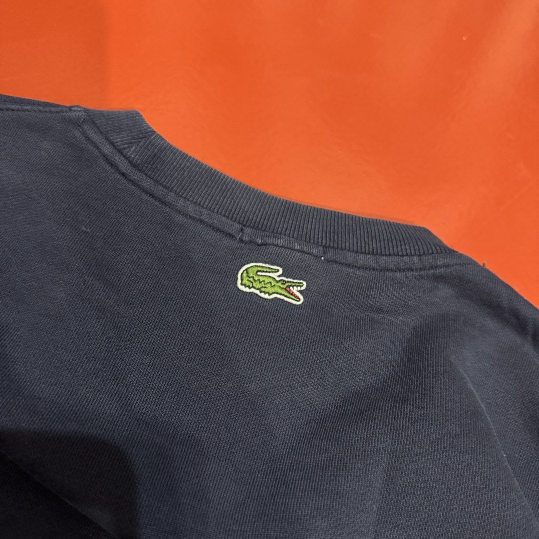 LACOSTE BIG LOGO PATCH PULLOVER (Category: Coats, Jackets and Outerwear) located in Pasig City. Submitted by buzzthrifty (Listing ID 1468388594, Image 3). Description: SIZE M-L MEN L-XL WOMEN 23x25 EXCELLENT CONDITION .