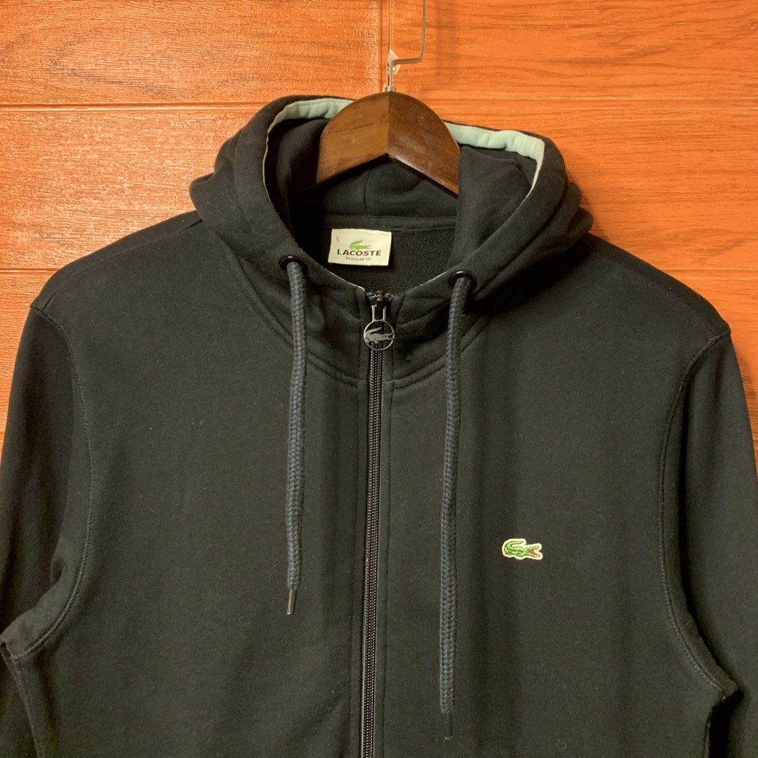 Lacoste Zip up Hoodie (Category: Hoodies) located in Quezon City. Submitted by donklasiko (Listing ID 1468332086, Image 3). Description: Condition: 9.5+/10 Pristine condition Issue: non Refer to the dimension 🤗 PM FOR MORE DETAILS NO RETURN, NO EXCHANGE & NO REFUND! ✅I ALSO ACCEPT TRADE/SWAP TO ANYTHING JUST DROP YOUR OFFER Please manage your expectations, this is a secondhand item. What you see is what you get 😊 💵MOP: GCASH, BDO or Cash on De
