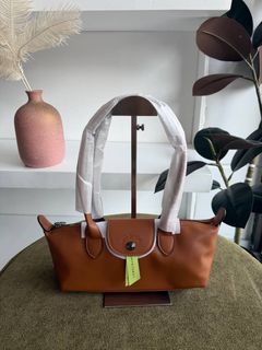 (Category: ) located in . Submitted by pinkykeenshop (Listing ID 1468396746, Image 1). Description: .