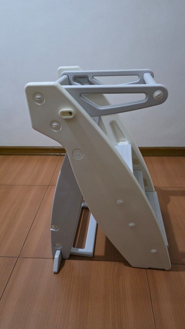Learning Tower/Step Stool (Category: Other Kids Furniture) located in Rizal. Submitted by dainsb (Listing ID 1468441679, Image 2). Description: • Foldable • Adjustable • VGUC 📍 Lower Antipolo near Sta. Lucia Mall Pickup or delivery via Grab/Lalamove (c/o buyer).