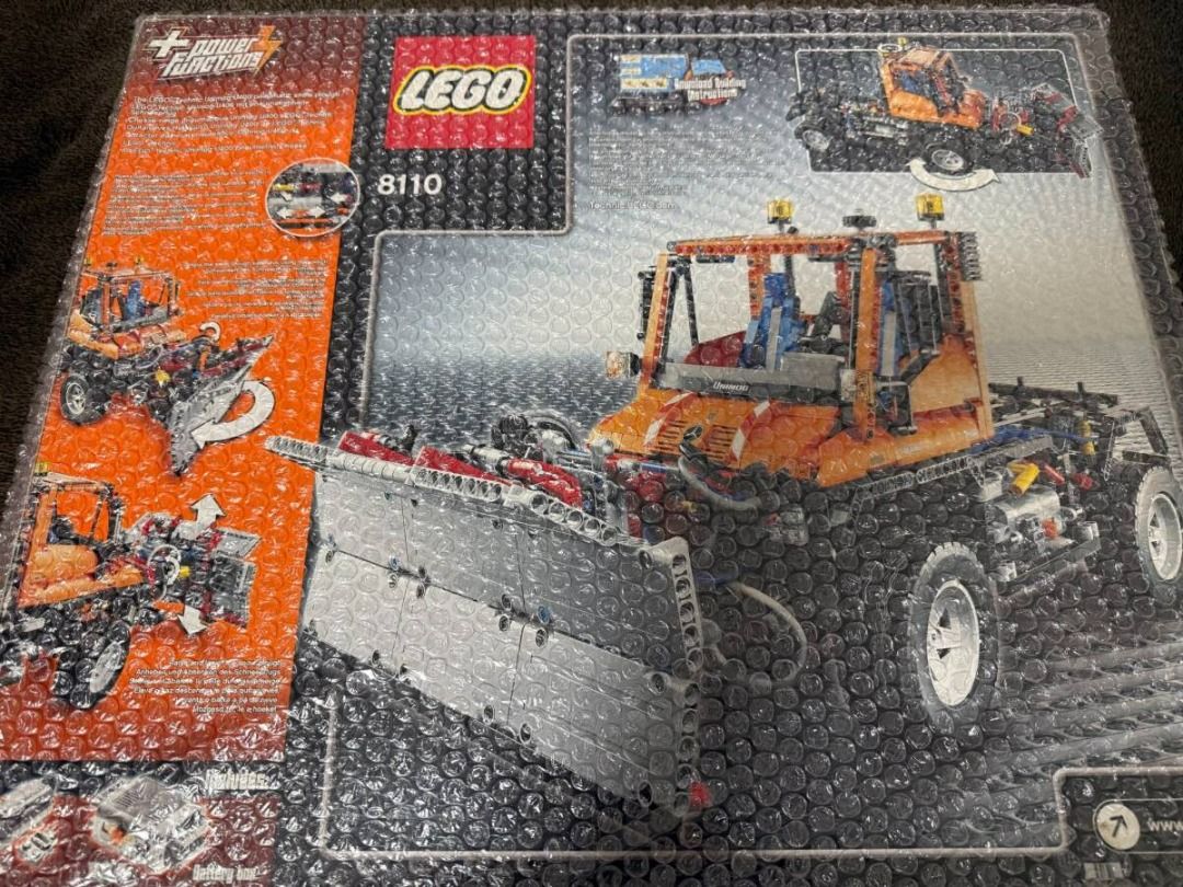 LEGO Technic Unimog (Category: Lego & Building Sets) located in Caloocan City. Submitted by letao_shopping_ph (Listing ID 1468298696, Image 2). Description: [Product Condition] This item was purchased from another party. It has not been used since I acquired it and has been kept in unused condition. As it has been stored privately, the outer box may show some minor scratches or scuffs. Please refer to the posted photos for the condition of the it