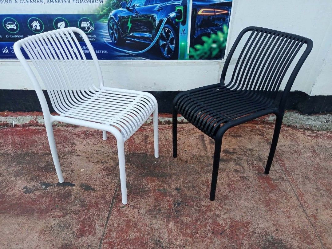 LEISURE CHAIR (Category: Chairs) located in Manila. Submitted by dolorchris69891 (Listing ID 1468374346, Image 1). Description: LEISURE CHAIR 1650php with arm 🎨black 🎨white 1550 php w/o arm 🎨black 🎨white.