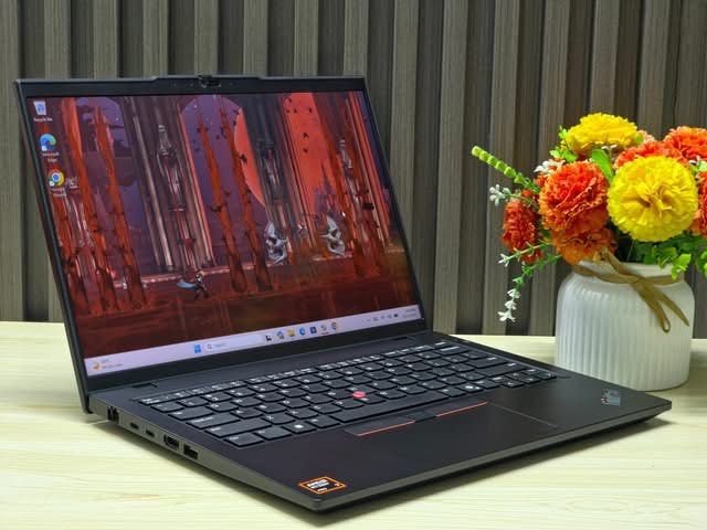 Lenovo Thinkpad L14 Gen 6 (Category: Laptops & Notebooks) located in Manila. Submitted by norhansarip (Listing ID 1468379840, Image 3). Description: Lenovo ThinkPad L14 Gen 6 | Touchscreen AMD Ryzen 7 Pro 250 | 16GB RAM 512GB SSD | 14 inch IPS Display WUXGA Resolution | AMD Radeon 780M Graphics 1GB vRam | Facial recognition and Fingerprint security Win 11 Pro 💻 PRISTINE Condition, Warranty till Yr. 2028 💻 TOUCHSCREEN 💻 Quick Specs ✅️ AMD Ryzen