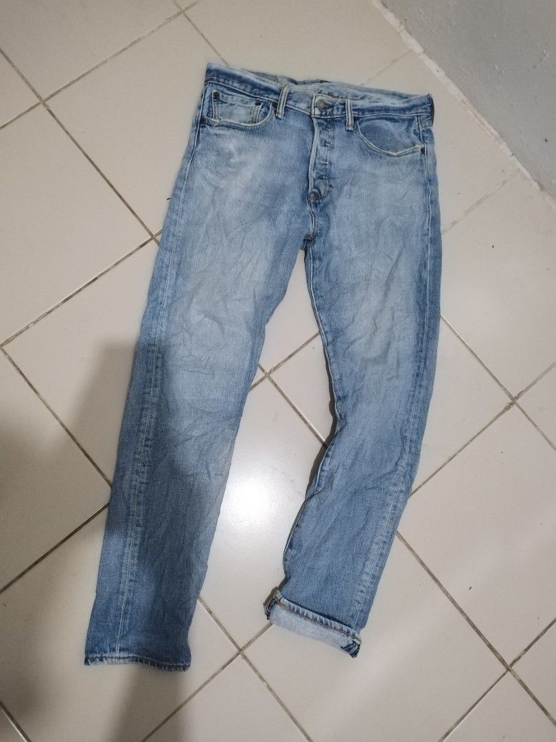LEVIS 501 CT (Category: Jeans) located in Bulacan. Submitted by side.hustle11 (Listing ID 1468498570, Image 2). Description: Levis 501 CT Waistline 31-32 Length 40 Hemp 7 Excellent condition solid neto boss Price 1500 Loc bulacan.