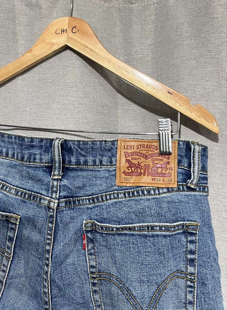 Levis 501 jeans (Category: Jeans) located in General Trias. Submitted by luxfinds2019 (Listing ID 1468313357, Image 1). Description: Leviss 501 denim jeans 899 shipped only Fit size 33 39 length Excellent condition 💯 Loc laguna No issue Pm.