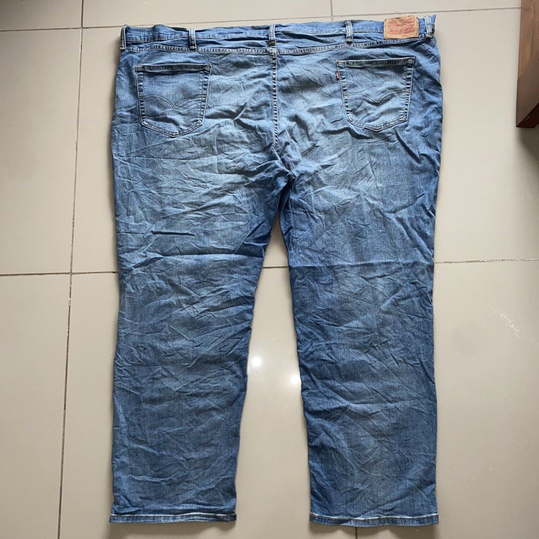 Levi's 541 Athletic Taper Stretchable Pants (Category: Jeans) located in Cabuyao City. Submitted by stuffwarsph (Listing ID 1468287982, Image 1). Description: Color: Light wash blue Width 60-66 Length 44.5 Leg opening 14 Hem 10.5 Excellent condition No issues Makinis at walang manipis na part ₱550.