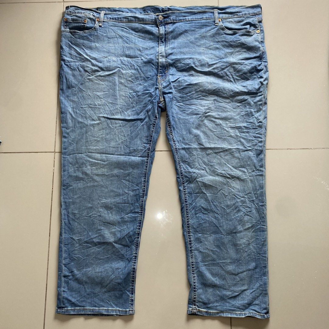 Levi's 541 Athletic Taper Stretchable Pants (Category: Jeans) located in Cabuyao City. Submitted by stuffwarsph (Listing ID 1468287982, Image 2). Description: Color: Light wash blue Width 60-66 Length 44.5 Leg opening 14 Hem 10.5 Excellent condition No issues Makinis at walang manipis na part ₱550.