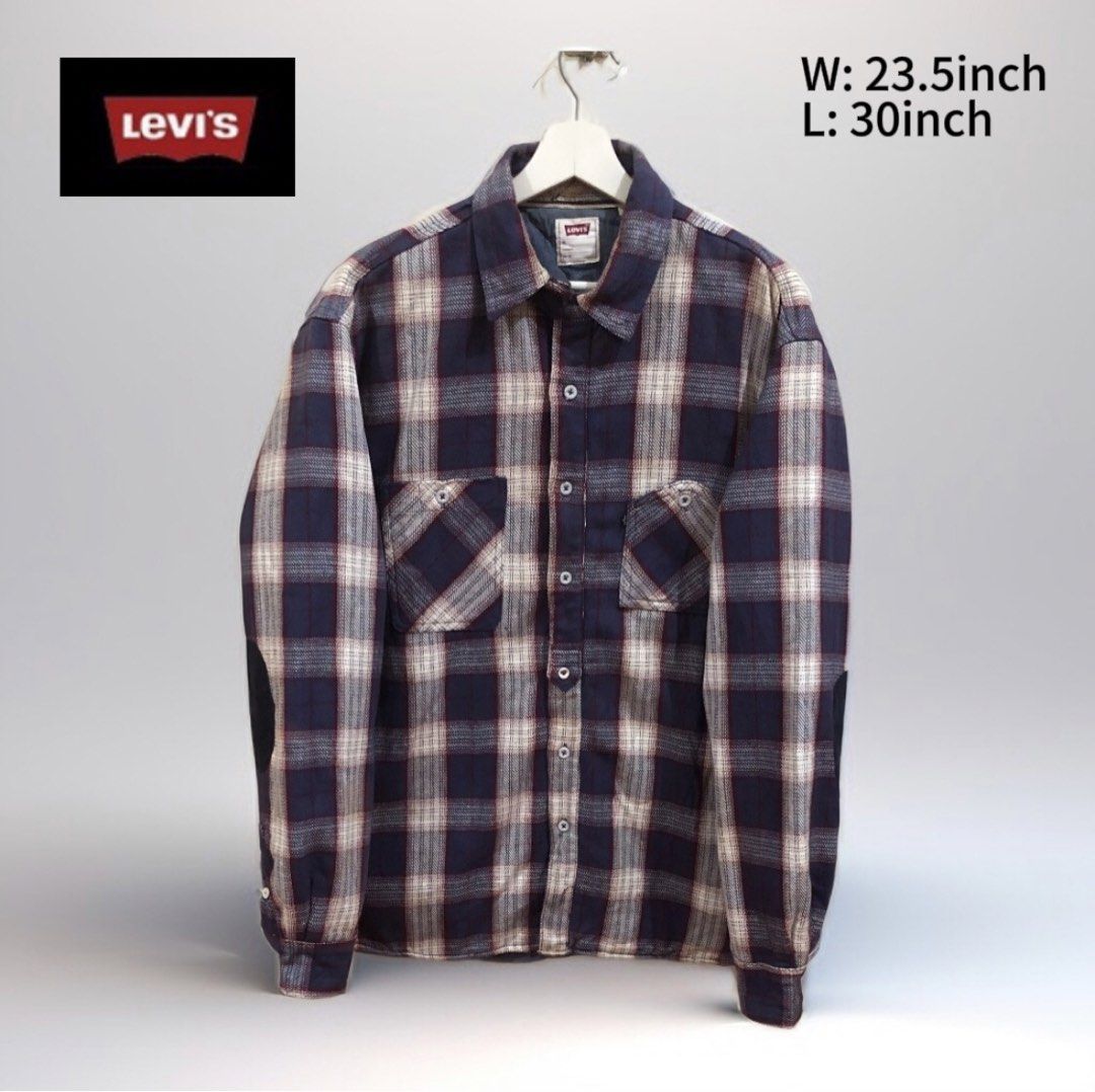 Levi’s Chequered Jacket (Category: Coats, Jackets and Outerwear) located in Oas. Submitted by alithrifthunter (Listing ID 1468355293, Image 1). Description: .