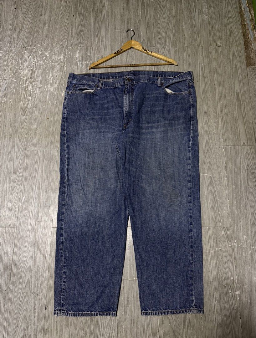 LEVIS DENIM PANTS BIG SIZE (Category: Jeans) located in Manila. Submitted by triptothrift7 (Listing ID 1468339927, Image 1). Description: message if you are interested! for fast transaction LEVIS DENIM PANTS BIG SIZE for only 899 size 50 on tag waistline 50 length 43 hem 9.5 no issue need wash only excellent condition color rate 9/10 authentic legit mode of payment gcash or bank transfer location Biñan laguna.