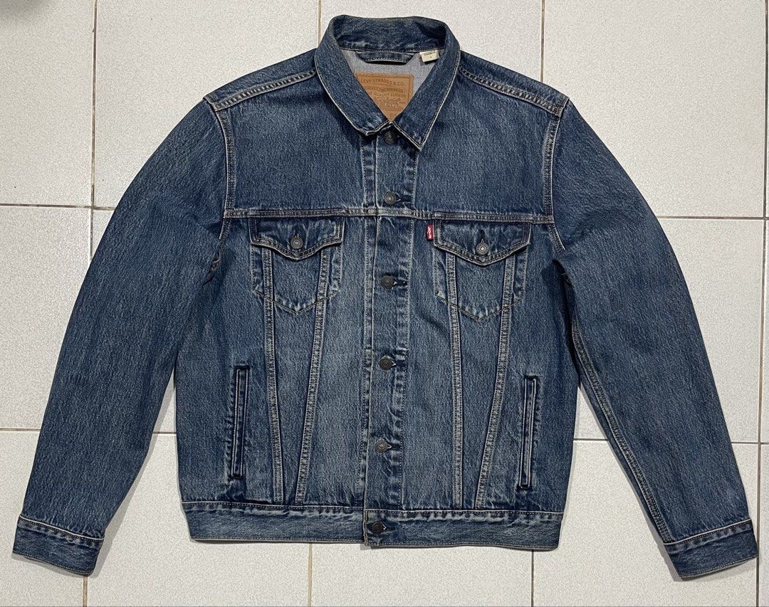 Levis Premium Trucker Jacket (Category: Coats, Jackets and Outerwear) located in Mandaue City. Submitted by MJ_80 (Listing ID 1468371172, Image 1). Description: Mens Levis Premium Trucker Jacket Medium Dimes: 22X26 See photos for measurements Issue: Light yellow stain on collar Color rate & Condition: 9.9/10 Price: 2,250 .