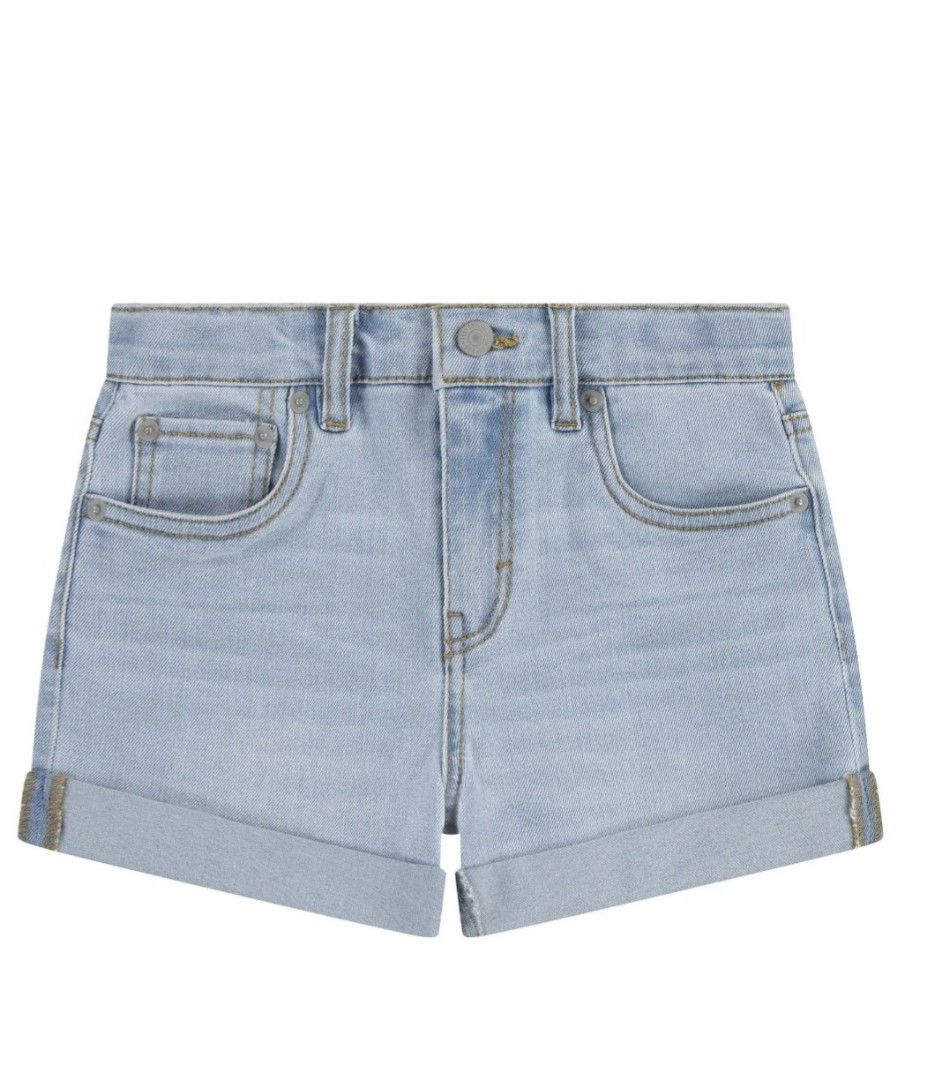 Levis Shorts (Category: Shorts) located in Baguio. Submitted by k_style_co_preloved (Listing ID 1468333054, Image 2). Description: ON SALE! SALE! SALE! 🎉 ✨ SALE GUIDELINES ✨ 📌 Fixed Price Only – All sale items are offered at their final prices. No haggling or further negotiations, please. ❤️ 📏 Flat-Lay Measurements: waist: 14 inches (26 on tag) length: 13.5 inches 🔎 Flaws/Remarks: Authentic zara 💯. Preloved im good condition 9/10 💸 PAYMENT 