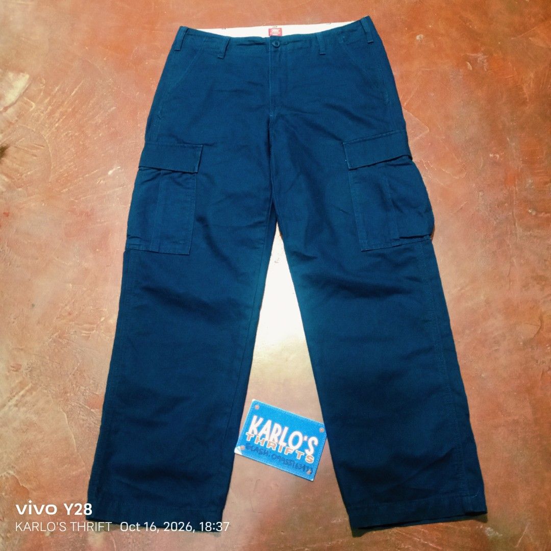 LEVI'S XX CARGO PANTS (Category: Chinos) located in Davao. Submitted by karlosthriftshop (Listing ID 1468482655, Image 2). Description: ₱1,590 FREE SHIPPING THRU J &T LEVI'S XX CARGO PANTS (PRELOVED) BOUGHT LAST JULY'26 MADE IN BANGLADESH COLOR:DARK NAVY BLUE NON-STRETCH LOOSE FIT W34 L30 ON TAG ACTUAL MEASUREMENT PLEASE CHECK ATTACHED PHOTOS USED,IN EXCELLENT CONDITION NO ALTERATIONS X COD/COP PAYMENT 1ST MOP: GCASH.