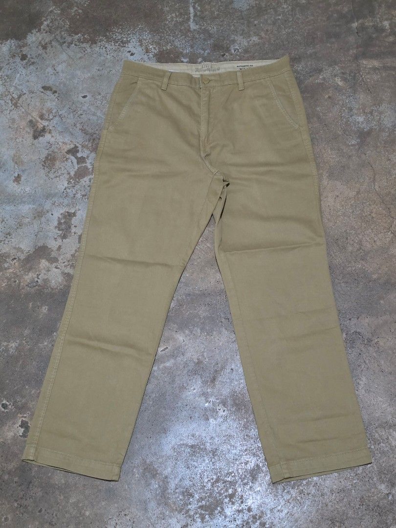 Levis XXChino 34x30 Big E (Category: Jeans) located in Caloocan City. Submitted by nomer0511 (Listing ID 1468343278, Image 3). Description: Levis Workwear Fit 34x30 BRAND NEW CONDITION / Missing Hangtag.
