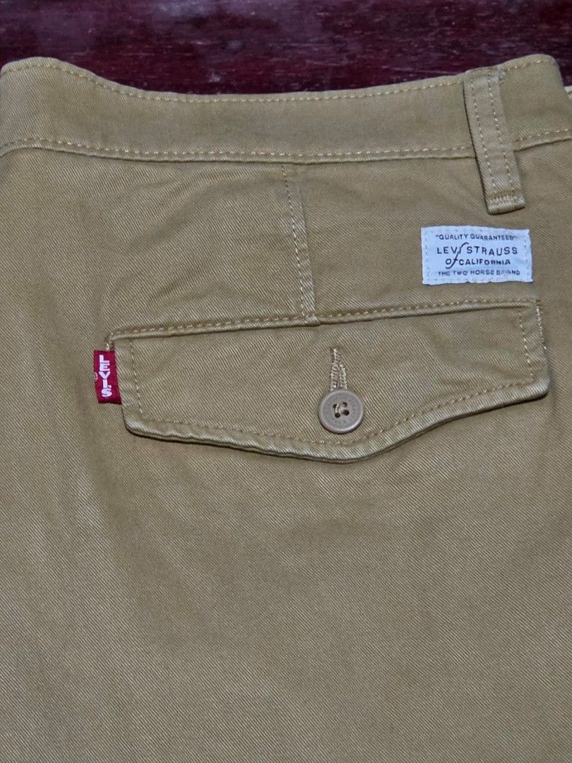 Levis XXChino 34x30 Big E (Category: Jeans) located in Caloocan City. Submitted by nomer0511 (Listing ID 1468343278, Image 1). Description: Levis Workwear Fit 34x30 BRAND NEW CONDITION / Missing Hangtag.