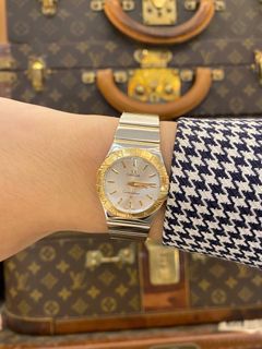 (Category: ) located in . Submitted by redrabbitluxury (Listing ID 1468308452, Image 1). Description: .
