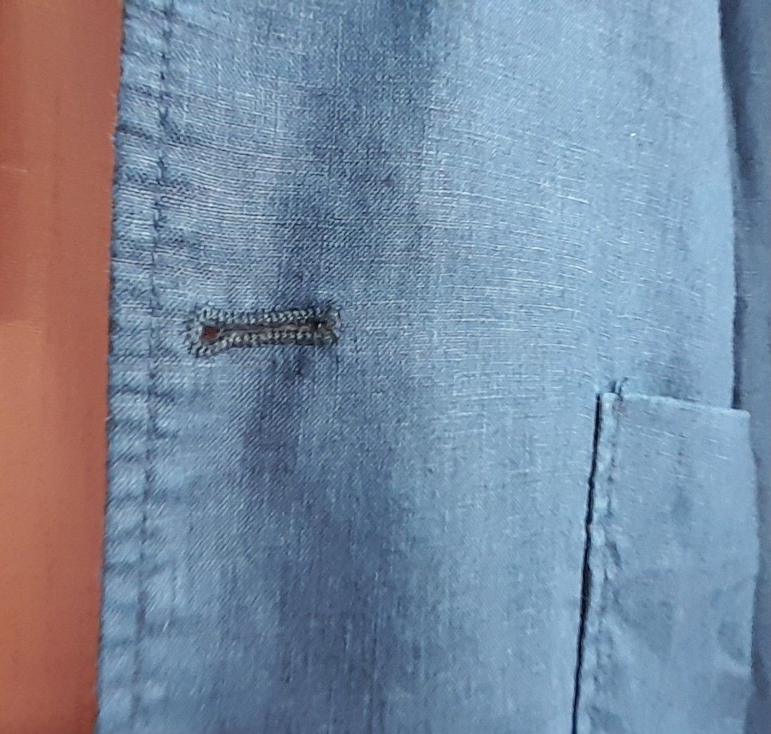 Linen Blue Women's Coat (Category: Coats, Jackets and Outerwear) located in Batangas. Submitted by norskieshoppe (Listing ID 1468293298, Image 3). Description: Medium- Semi- large.