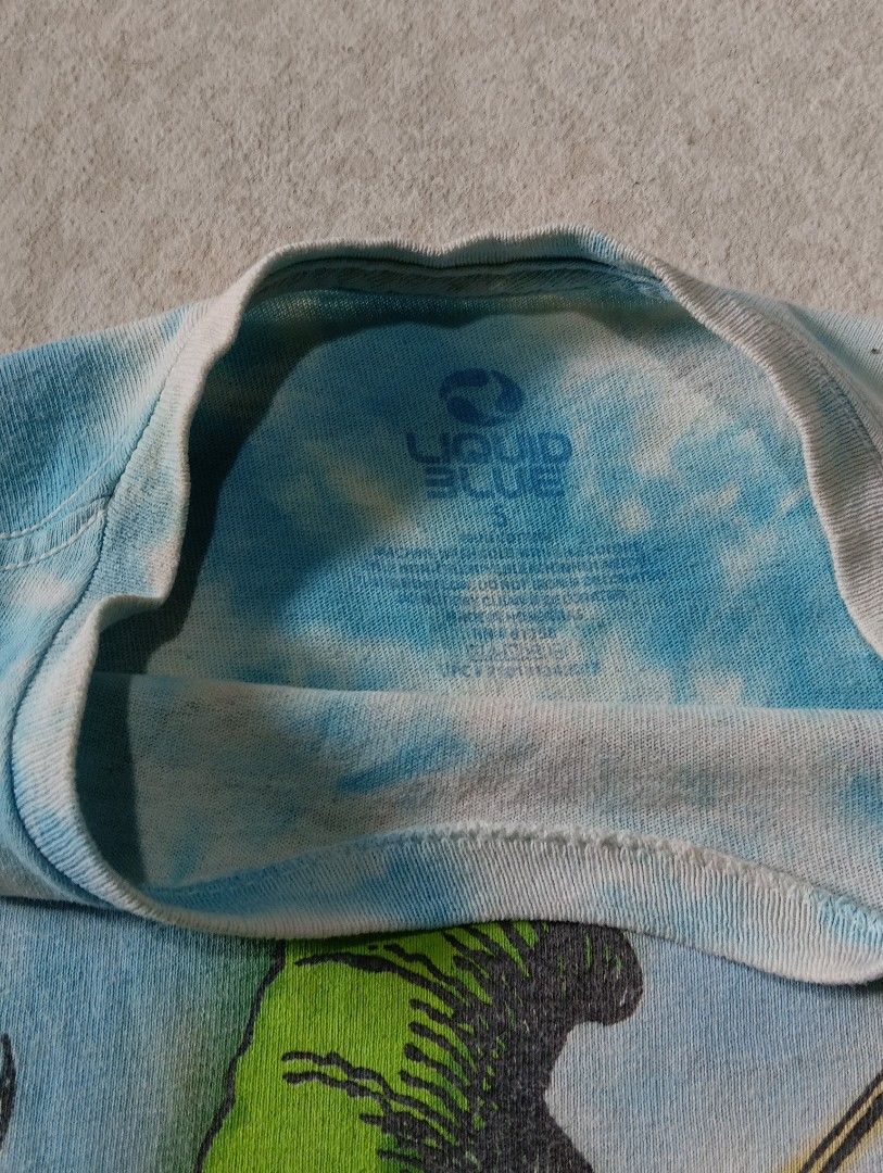 Liquid blue (Category: Tshirts & Polo Shirts ) located in Ajuy. Submitted by aljohndalumpines88 (Listing ID 1468322738, Image 3). Description: used condition.