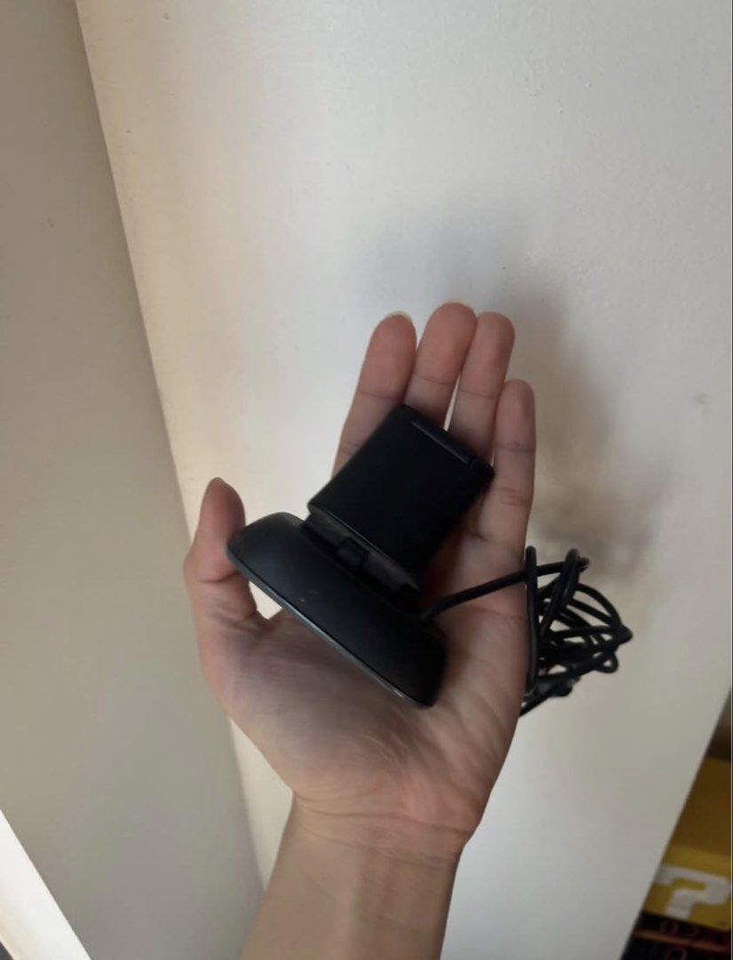 LOGITECH C270 WEBCAM (Category: Webcams) located in Quezon City. Submitted by shop_sobi (Listing ID 1468373725, Image 2). Description: Not using anyomore since i got a laptop.