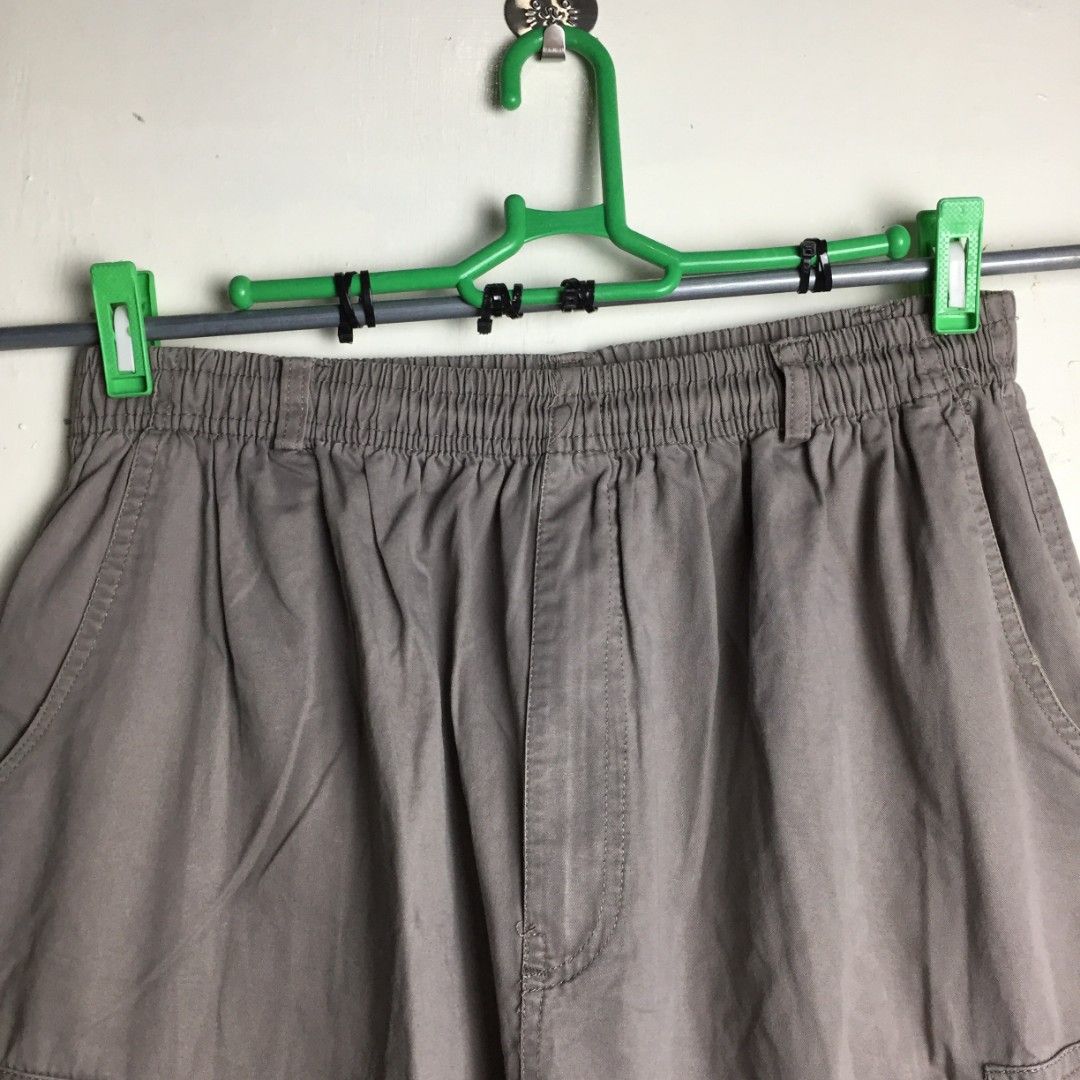 LONG SHORT CARGO (Category: Activewear) located in Baybay. Submitted by offrackproject (Listing ID 1468472134, Image 2). Description: .