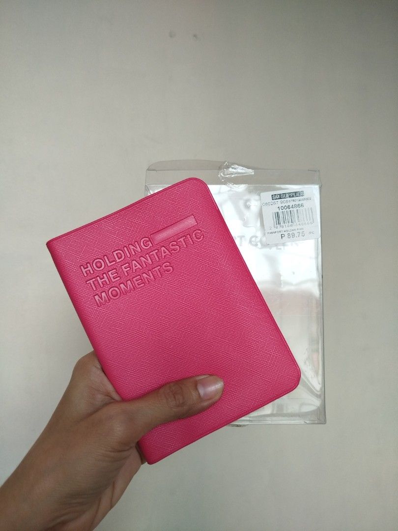 Long wallet and passport holder (Category: Everything Else Others) located in Naga. Submitted by jea1991 (Listing ID 1468360992, Image 2). Description: 150 for both ✨.