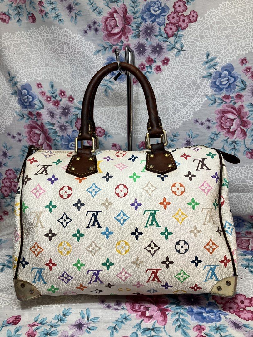 LOUIS VUITTON PRE-OWNED SPEEDY MONOGRAM PATTERN TOTE BAG (Category: Shoulder Bags) located in General Mariano Alvarez. Submitted by adonid (Listing ID 1468291875, Image 3). Description: LOUIS VUITTON PRE-OWNED SPEEDY MONOGRAM PATTERN TOTE BAG GOOD CONDITION NORMAL SIGN OF USAGE ONLY .