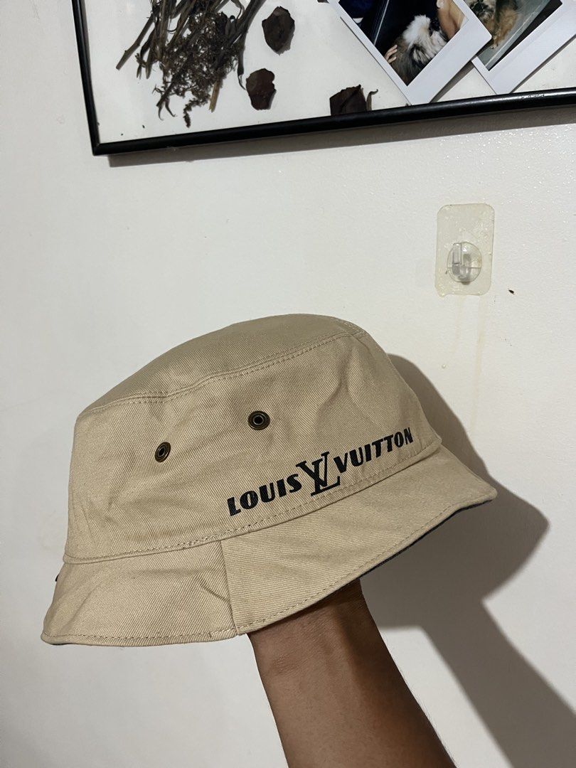 Louis Vuitton Reverse Bucket Hat (Category: Luxury Accessories) located in Davao. Submitted by rel18 (Listing ID 1468383909, Image 3). Description: Louis Vuitton Reversible Bucket Hat Orig Excellent .