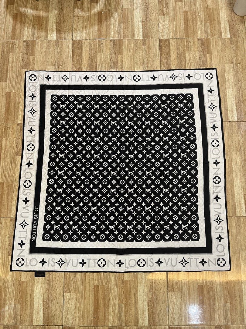 LOUIS VUITTON SILK MONOGRAM SCARF (Category: Scarves) located in Mapandan. Submitted by street_curate2.0 (Listing ID 1468407888, Image 1). Description: AUTHENTIC/LEGIT EXCELLENT CONDITION COLOR RATE: 10/10 ISSUE: NONE MEASUREMENTS: 33.5 x 33.5 PRICE: 4,999 NOTE: COLOR MAY VARY DUE TO LIGHTING!.