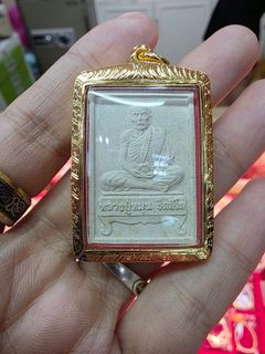 (Category: ) located in . Submitted by niyomsiam-amulets (Listing ID 1431652606, Image 1). Description: .
