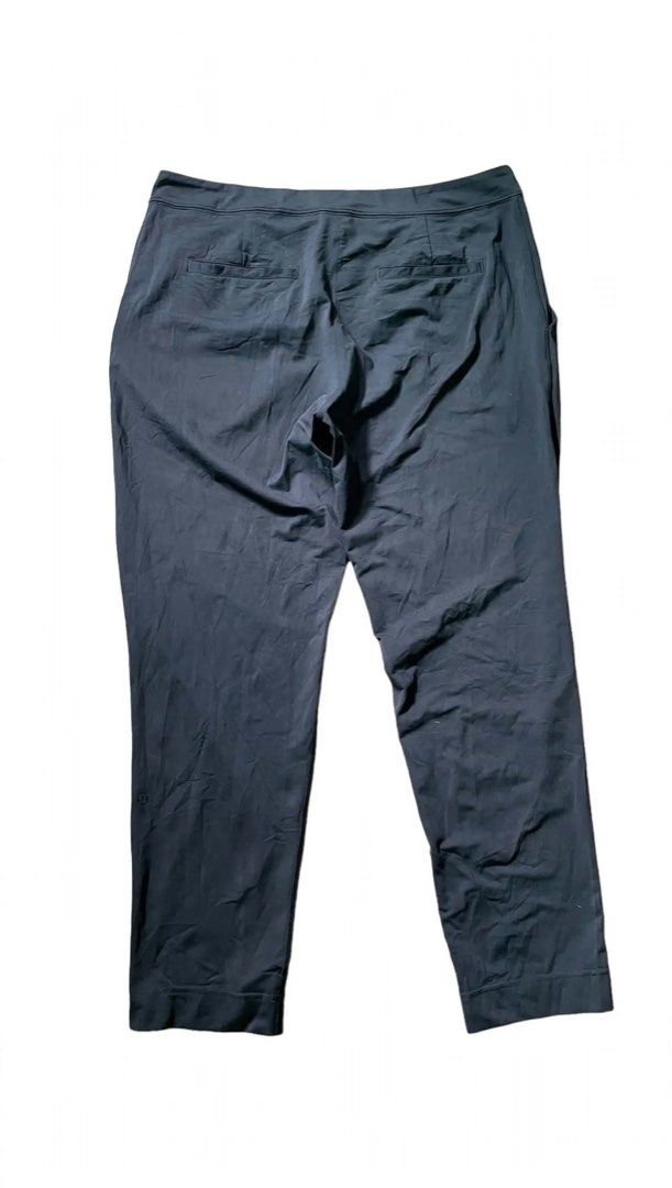 Lululemon Pants Unisex (Category: Joggers) located in Las Pinas. Submitted by mnl.streetwear.ph (Listing ID 1468303202, Image 2). Description: • Lululemon Pants Details Posted.