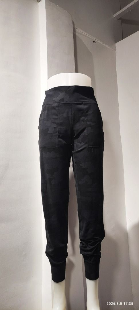 Lululemon (size 6) Align Joggers (Category: Activewear) located in Calamba. Submitted by lulu.thrift.finds (Listing ID 1468462706, Image 3). Description: Lululemon Size 6 Align Joggers No discount for single items. Can give a little discount for multiple-item purchases. Kindly check my store, selling all lulu :) First to pay basis Payment via GCash only Shipped thru Jnt within 2-3 days Free shipping for min 1.5k purchase Items will only be reserv