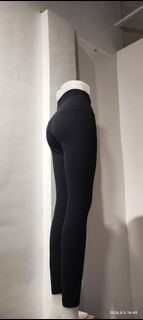 (Category: ) located in . Submitted by lulu.thrift.finds (Listing ID 1468458983, Image 1). Description: .