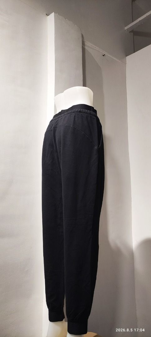 Lululemon (size 6) Joggers (Category: Activewear) located in Calamba. Submitted by lulu.thrift.finds (Listing ID 1468461891, Image 1). Description: Lululemon Size 6 Joggers No discount for single items. Can give a little discount for multiple-item purchases. Kindly check my store, selling all lulu :) First to pay basis Payment via GCash only Shipped thru Jnt within 2-3 days Free shipping for min 1.5k purchase Items will only be reserved for 1 day
