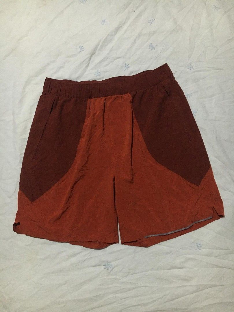 Lululemon Switch Up Short *6" (Category: Activewear) located in Quezon City. Submitted by thriftyzx (Listing ID 1468356598, Image 2). Description: Lululemon Switch Up Short *6" Size: Small Waistline: 28-32 Length: 16 Excellent Condition No issue 1399 Freeshipping Location: QC.