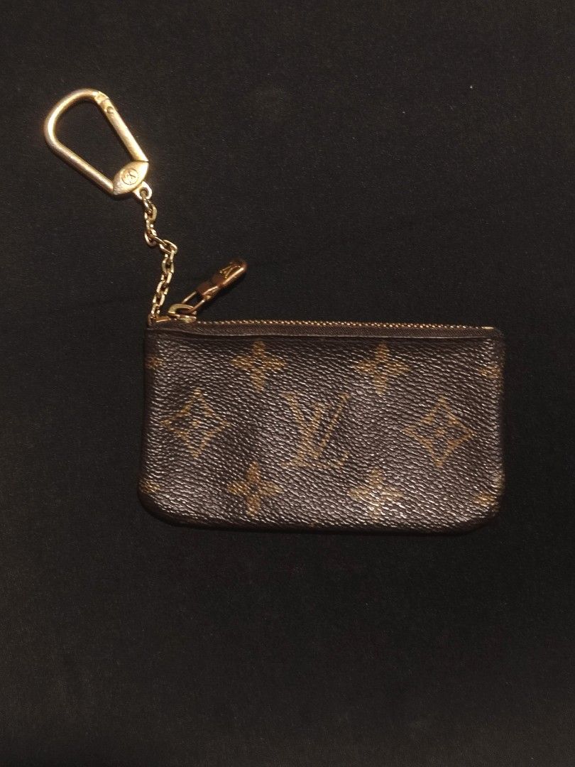 Lv coinpurse (Category: Luxury Bags & Wallets) located in Baguio. Submitted by li_aaan (Listing ID 1468477669, Image 2). Description: Items are guaranteed authentic.