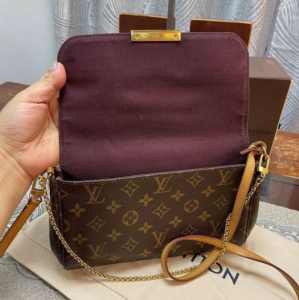 LV Favourite MM (Category: Luxury Accessories) located in Pasay City. Submitted by cpb__ (Listing ID 1468340572, Image 2). Description: #fyp #highlight.