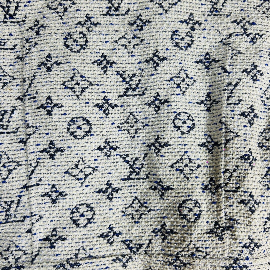 LV tweed jacket (Category: Luxury Apparel) located in Baguio. Submitted by kckc_luxury (Listing ID 1468404147, Image 3). Description: 🌸 TINY PINK SPOTS ARE LENS DAMAGE, NOT CLOTH STAINS ————————— ❗️KINDLY READ BEFORE MAKING AN OFFER❗️ LISTING DETAILS size:M width x length (inches):19x17 condition: Good/need wash --- MOP: Gcash / BPI MOD: J&T / JRS LOCATION: Baguio City --- NOTE: • Manage your expectations • Photos did not go under any edit but c
