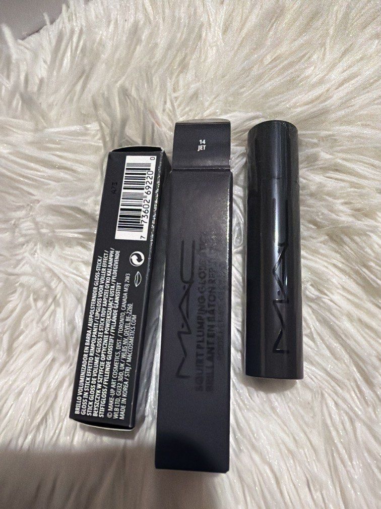 MAC PLUMPING GLOSS STICK #14 JET (Category: Makeup) located in Pugo. Submitted by caztraine (Listing ID 1468355982, Image 2). Description: .
