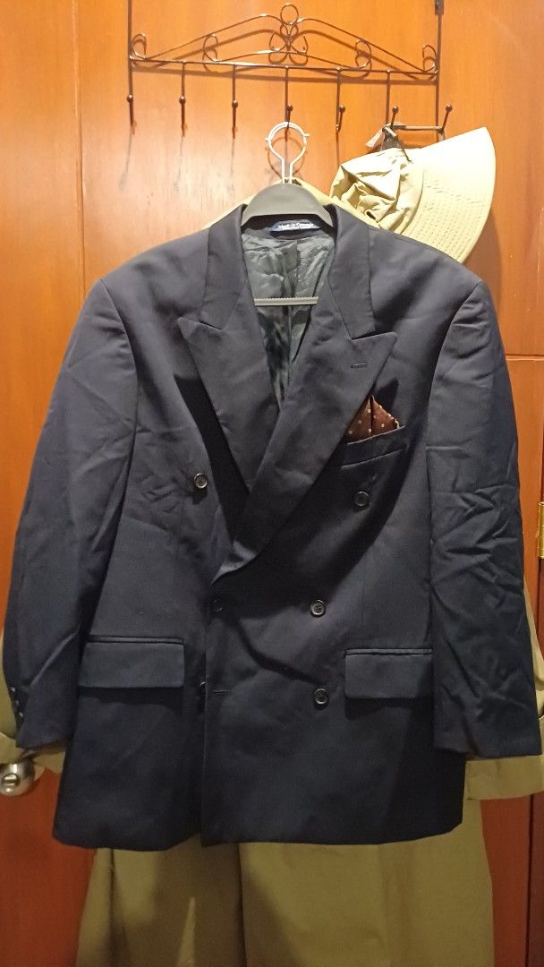 Macy's/Alfani Wool Navy Blue 4x6 Double Breasted Jacket (Category: Coats, Jackets and Outerwear) located in Manila. Submitted by appl.bees (Listing ID 1468308248, Image 1). Description: Width - 21.5 Length - 30 RFS: Di pala kasya saakin. XL na pala ako. LOC: Las Pinas area. Delivery preferred..