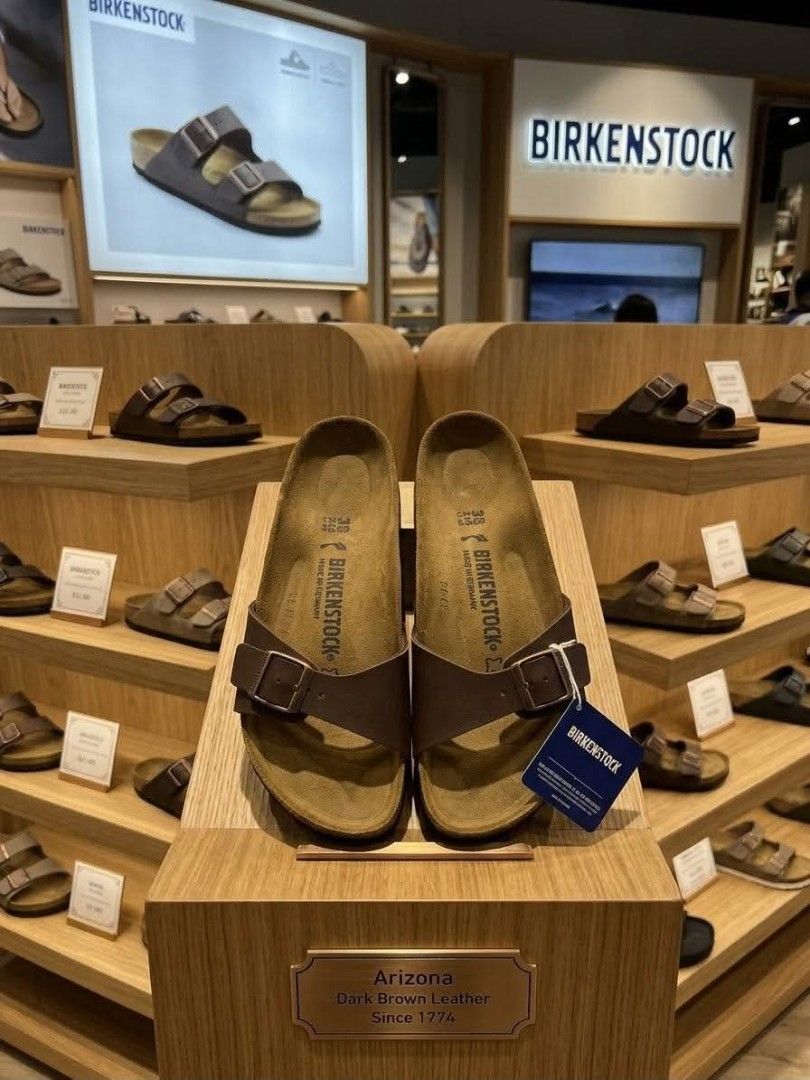MADRID DARK BROWN (Category: Flats & Sandals) located in Angeles City. Submitted by truehawk_95a40c (Listing ID 1468292754, Image 2). Description: INVENTORY SA LE ❤️ madrid dark brown 35/38/38/41/42/43 Php 2999 except 35/38/39 Php 4999 Available onhand and ready to ship.