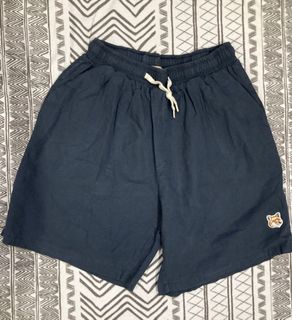 (Category: ) located in . Submitted by amorhesthrift (Listing ID 1468388873, Image 1). Description: .