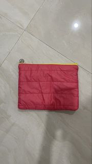 (Kategori: ) berada di . Dikirim oleh thriftmeup.id (ID iklan 1468453559, Gambar 1). Deskripsi: .