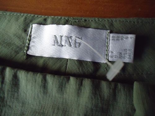 MANGO CLASSIC CARGO PANTS 30 (Category: Other Bottoms) located in Marikina City. Submitted by minimalistmanila (Listing ID 1468297371, Image 3). Description: New Mango classic plain army green cargo pants style. 29-30 waist. Bought in Mango Singapore. Order now!.