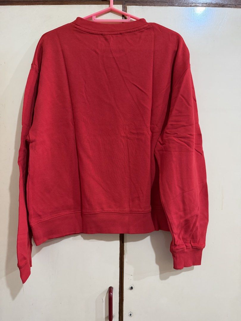 Mango Red Sweater XL (Category: Longsleeves) located in Manila. Submitted by preloved_new_forsale (Listing ID 1468347853, Image 2). Description: .