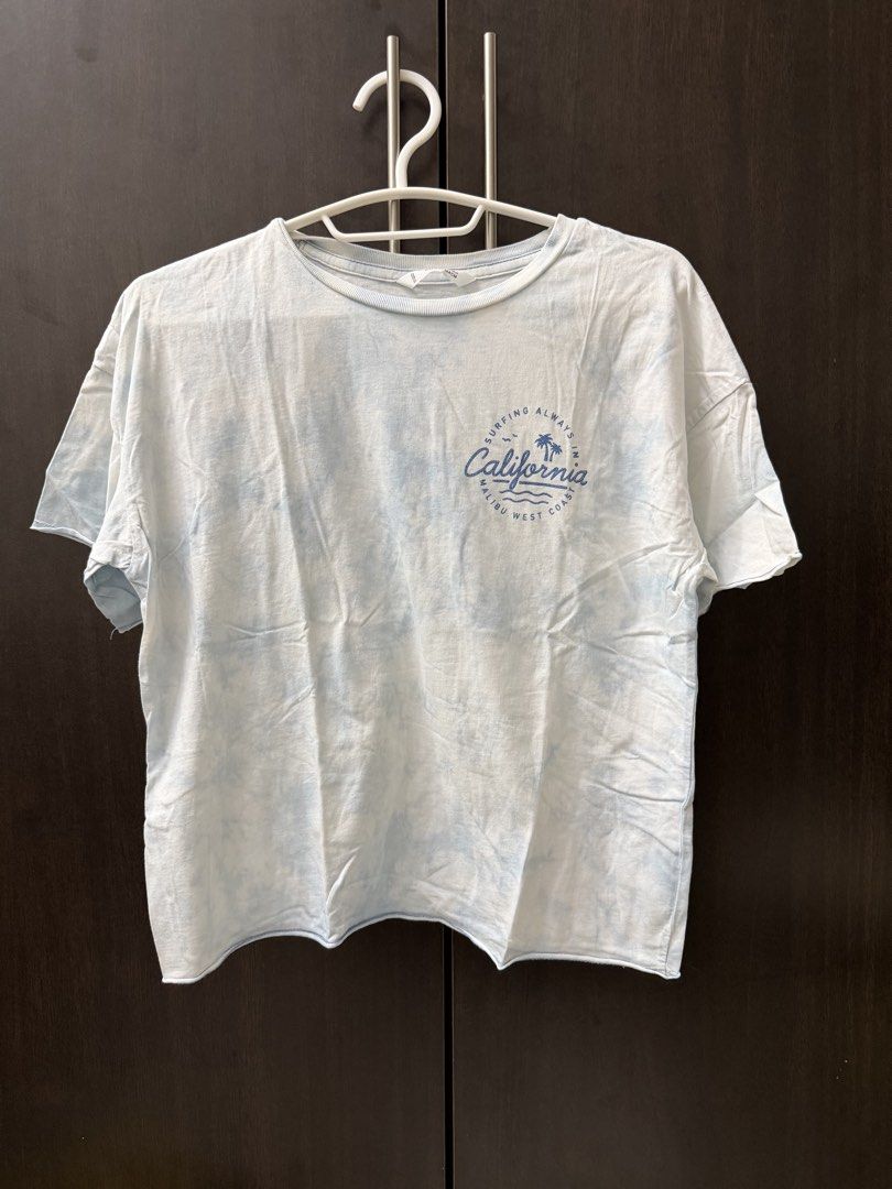 Mango Shirt (Category: Shirts) located in Mandaluyong City. Submitted by mry.mry (Listing ID 1468314300, Image 1). Description: .