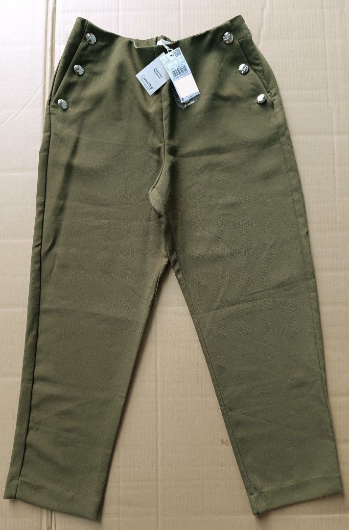 Mango Womens Green Sailor Style Trouser (Category: Other Bottoms) located in Bacoor. Submitted by nineties_kid (Listing ID 1468463648, Image 2). Description: <==• Mango Womens Green Sailor Style Trouser Color: Military Green Size: Large Waist size: 32 inches Pants length: 37 inches __________________________________ ▶LBC Cash on Pick-up (C.O.P) Offer nation-wide delivery, as long as there is an LBC branch near your area. ▶LBC C.O.D ▶Lalamove ▶J&T