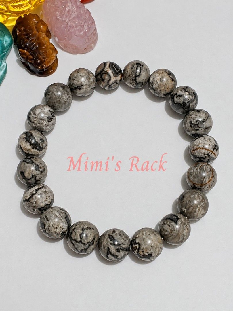 Map Jasper Stone Bracelet (Category: Bracelets) located in Taguig. Submitted by mimisrack (Listing ID 1468343963, Image 2). Description: 🩶🛡️ Protection & Security — traditionally associated with grounding and a sense of stability. 🌿 Grounding & Balance — symbolizes staying centered and connected to the present. 💪 Strength & Resilience — represents perseverance, courage, and overcoming challenges. 🧘 Calmness & Stability — associated with pati