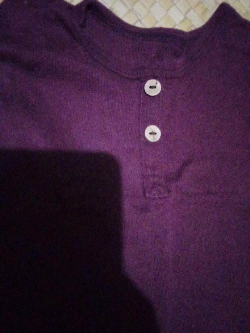 Maroon baby romper with snap buttons and front buttons (Category: Babies & Kids Fashion) located in Paranaque City. Submitted by booksbycccc (Listing ID 1468358816, Image 2). Description: - Color: Maroon Preloved mop gcash mod lalamove / jnt direct - Material: Soft and comfortable knit fabric - Design: Long legs with stylish wooden-style buttons at the neckline - Convenience: Metal snap closures along the inner legs for quick and easy diaper chan
